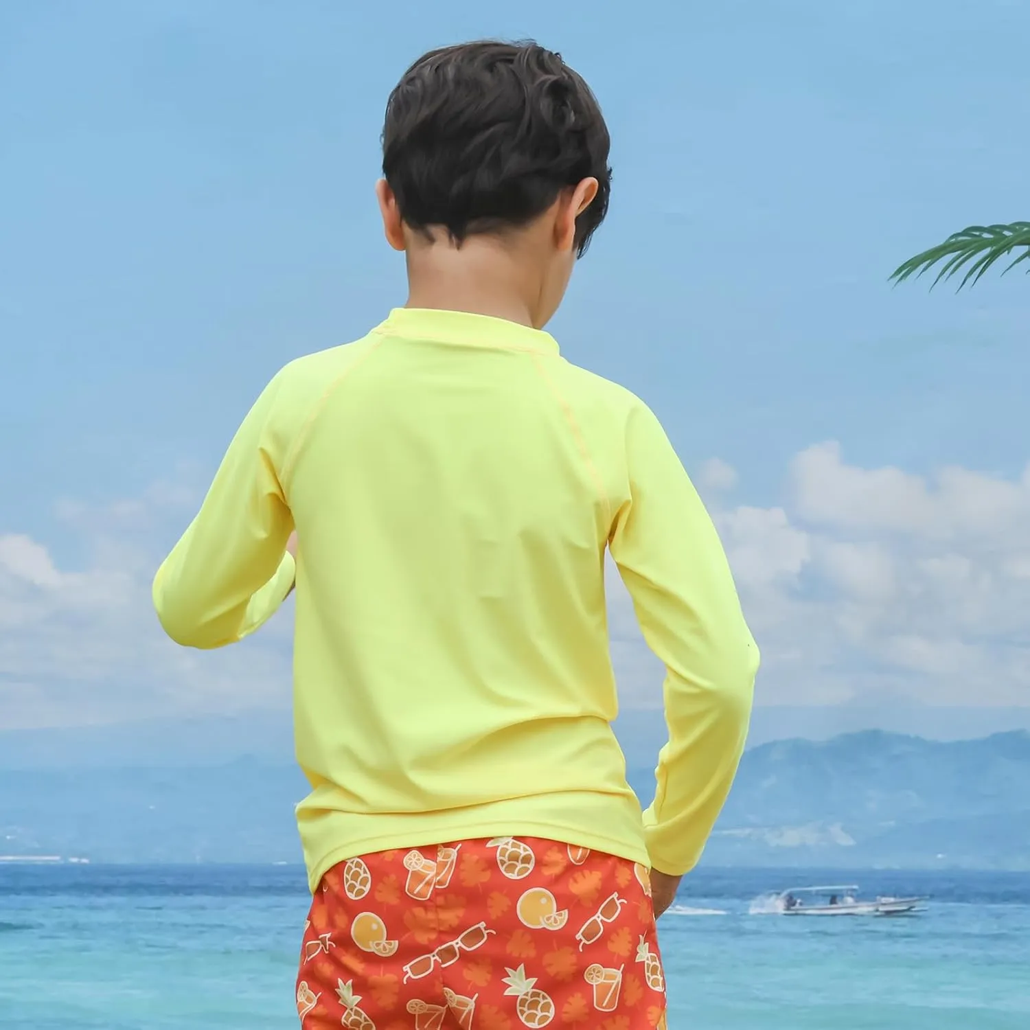 ESTAMICO Boys' UPF 50  Long-Sleeve Rashguard Athletic Swim Shirt