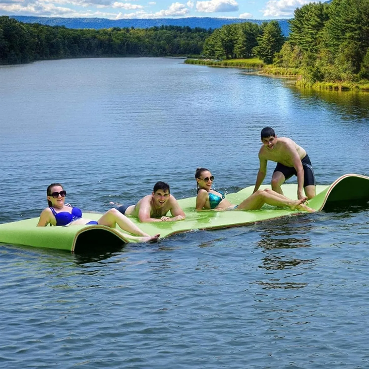 Floating Water Mat, Floating Mat, with Rolling Pillow Design, Bouncy Tear-Resistant 3-Layer XPE Foam, Roll-Up Floating Island River Rafts(Green,3mx1.8mx3.3cm)