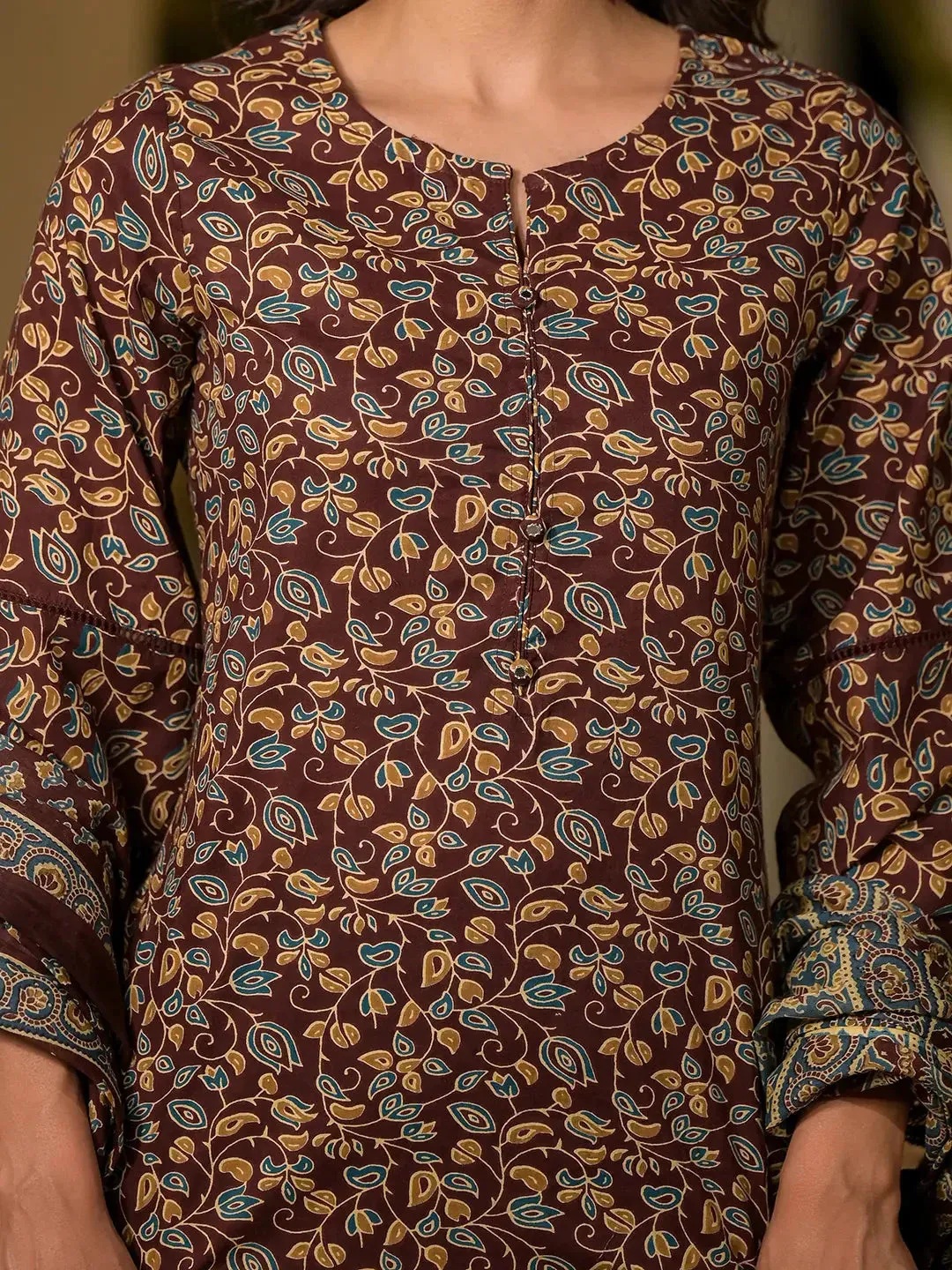 Maroon Floral Print Piping On Yoke Pakistani Style Kurta With Trousers And Dupatta Set