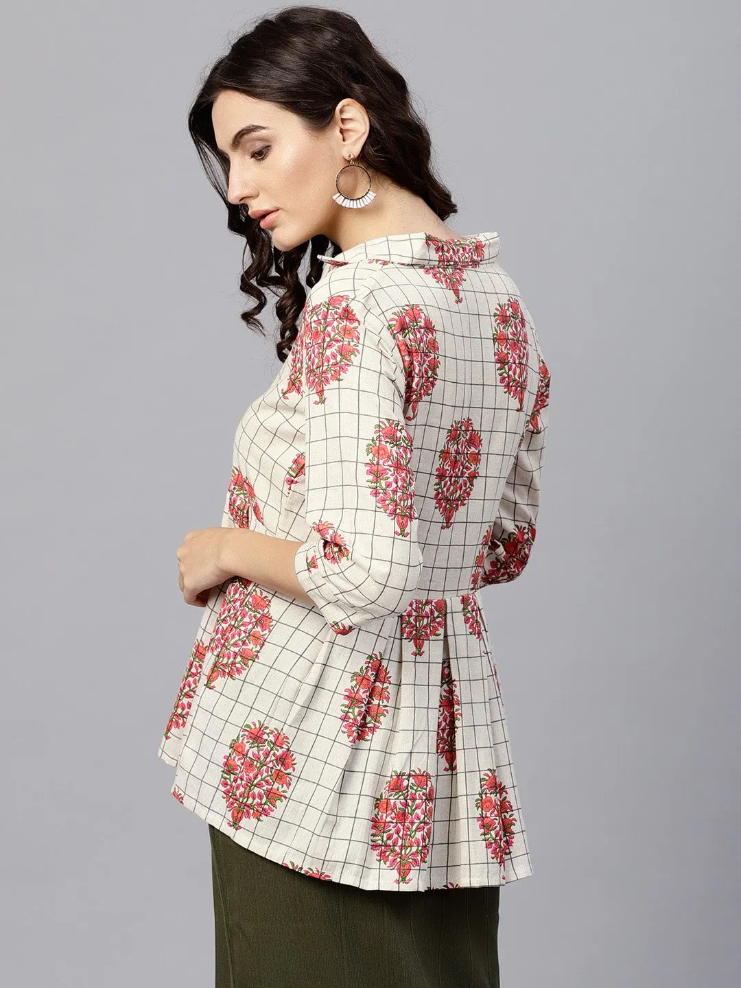 Off White Printed Top With Notched Collar And 3/4 Sleeves