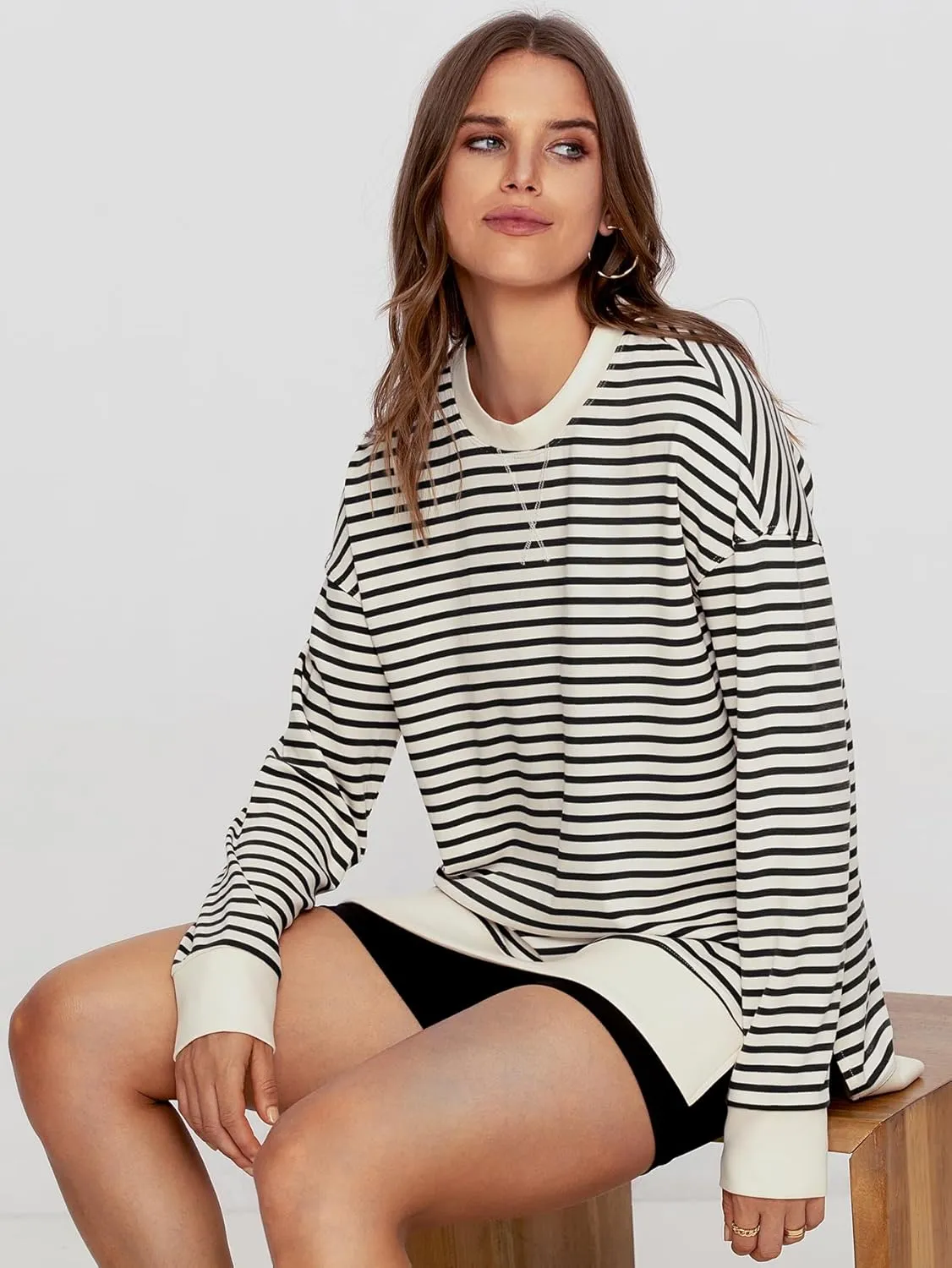 Simplee Womens Sweatshirt Long Sleeve Crewneck Striped Sweatshirt for Women 2024 Trendy Fall Tops Pullover Sweatshirts